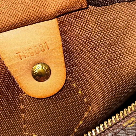 Louis Vuitton Vintage Speedy 30 - Picture 11 of 12
